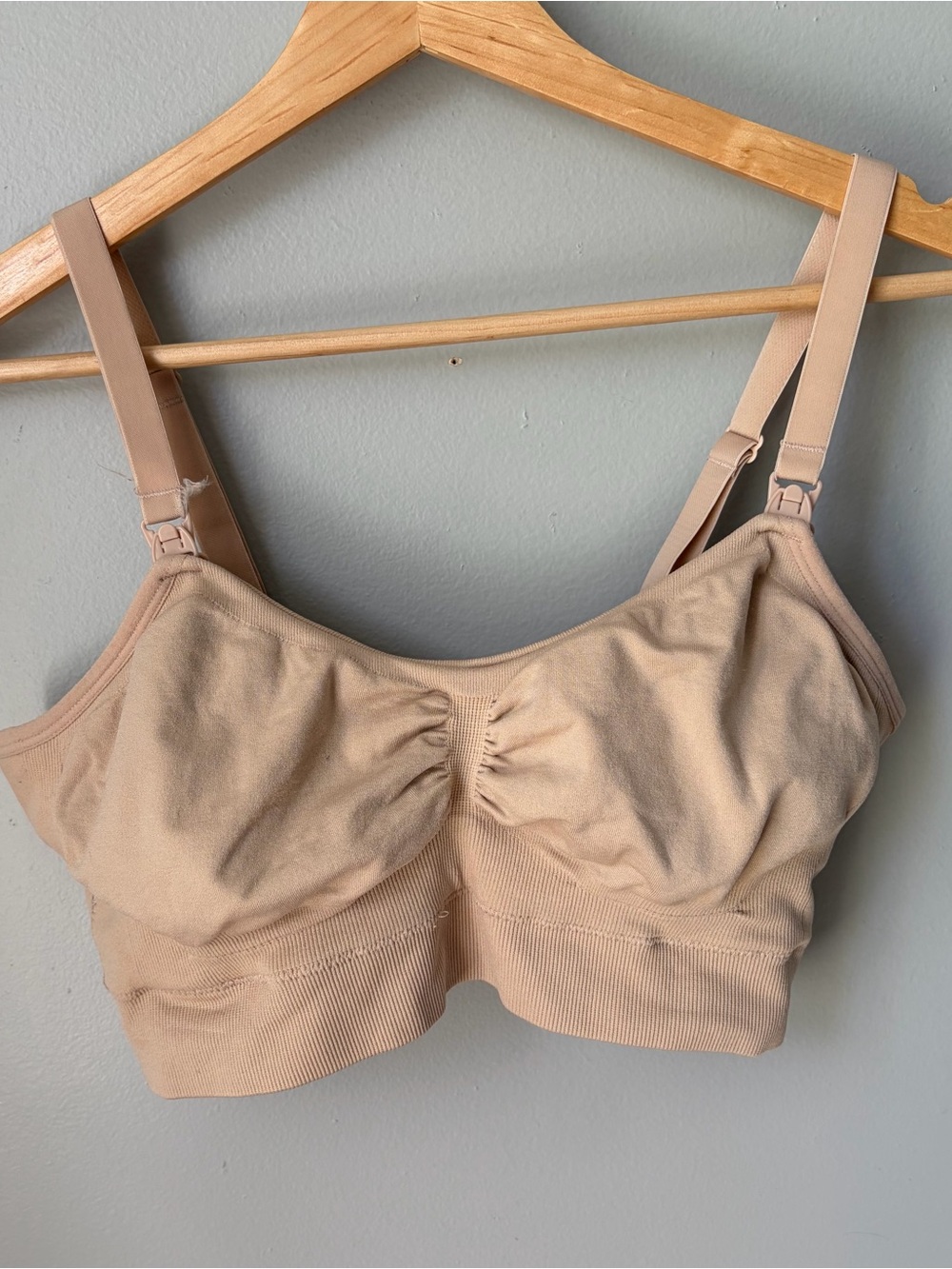 kindred by Kindred Bravely Pumping + Nursing Hands Free Bra Nude Color Size Med